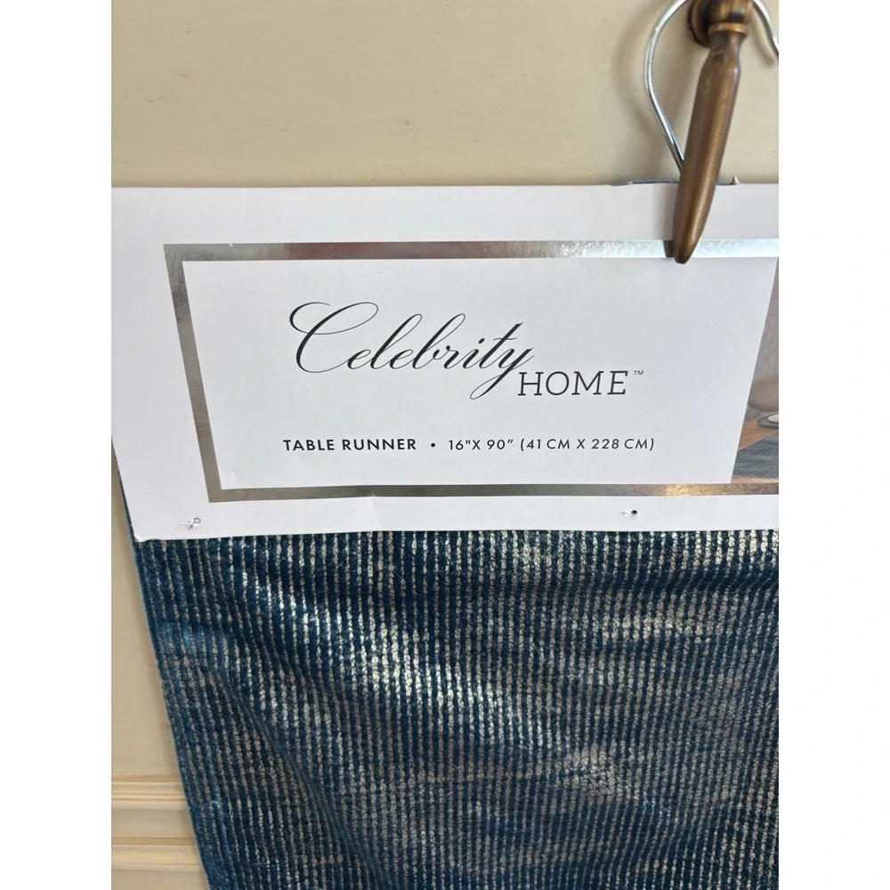 Celebrity Home Navy Blue Gold Velvet Table Runner NWT 16